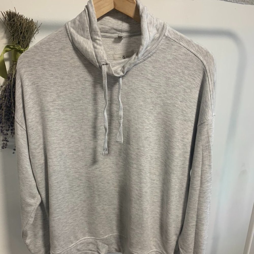Lou & Grey sweatshirt